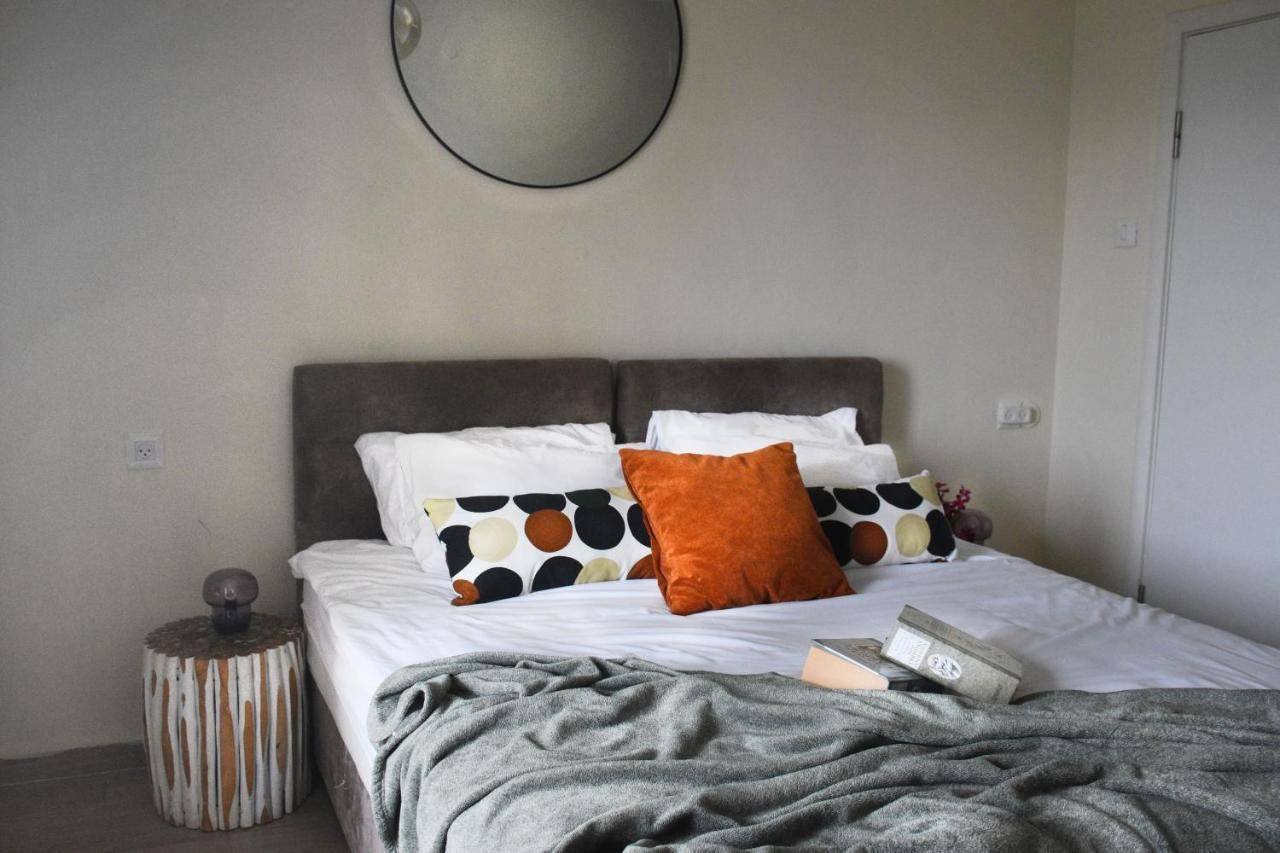 Eretzefat Hotel Safed Bagian luar foto