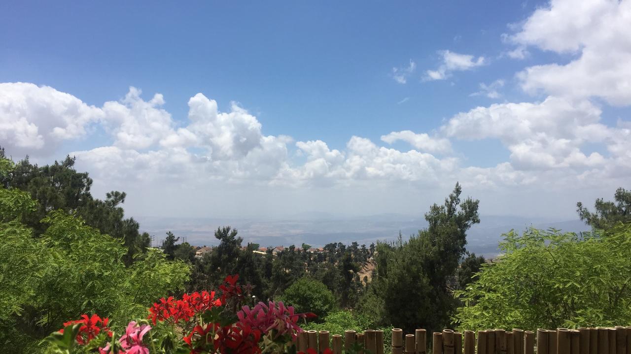Eretzefat Hotel Safed Bagian luar foto